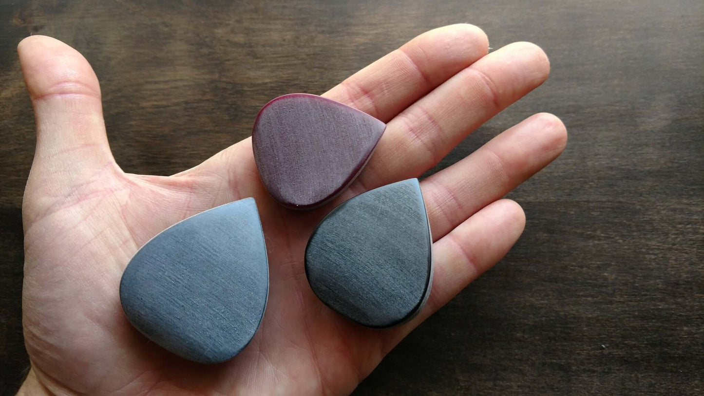 Handmade guitar pick by Purple Plectrums